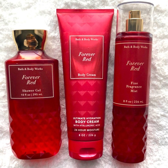 Bath & Body Works Other - Bath and Body Works Forever Red